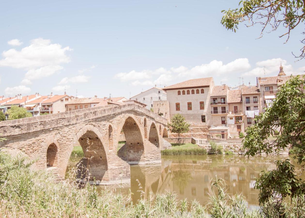 Casa Maitetxu, Acogedores Apartamentos Proximos A Pamplona Puente la Reina Екстериор снимка