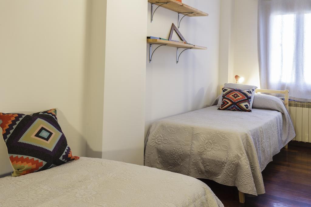 Casa Maitetxu, Acogedores Apartamentos Proximos A Pamplona Puente la Reina Екстериор снимка